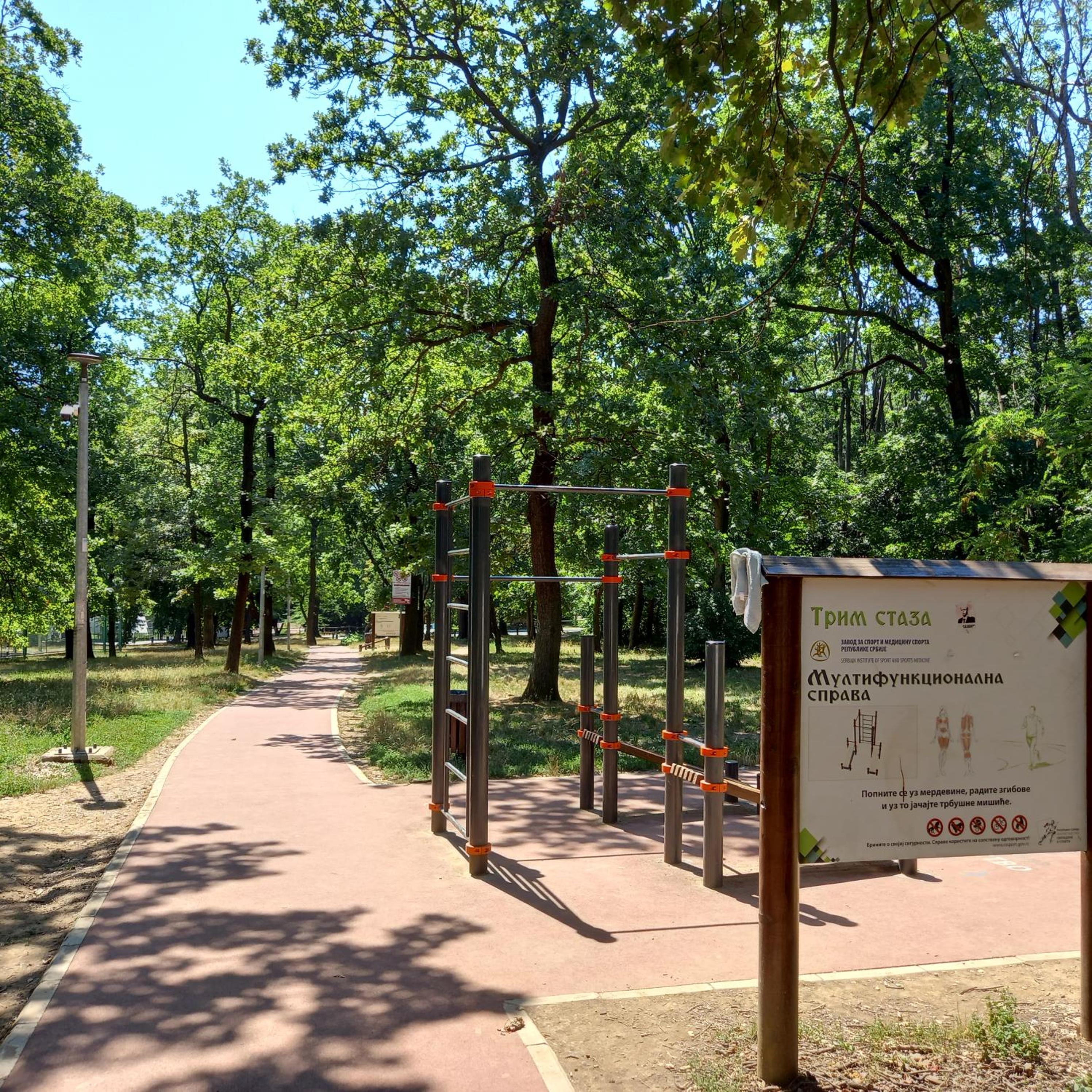 RIVIJERA GREEN