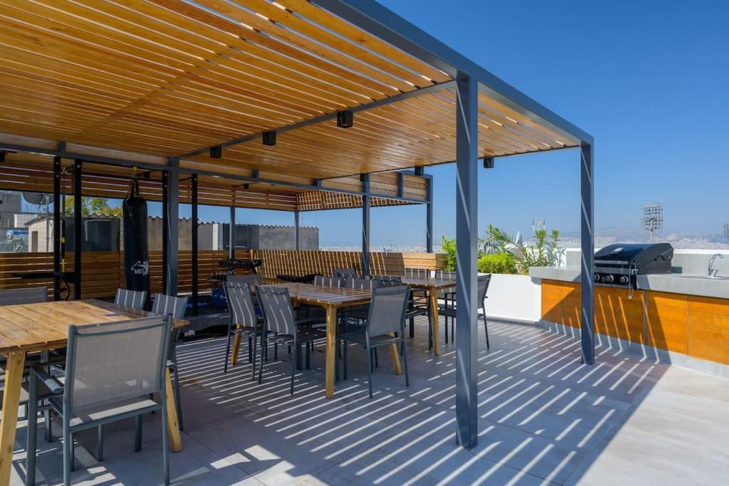 Luxury Loft Apartment &Rooftop with Acropolis View