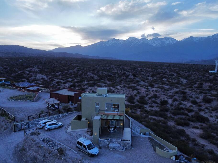 Villamagna, casa en Potrerillos