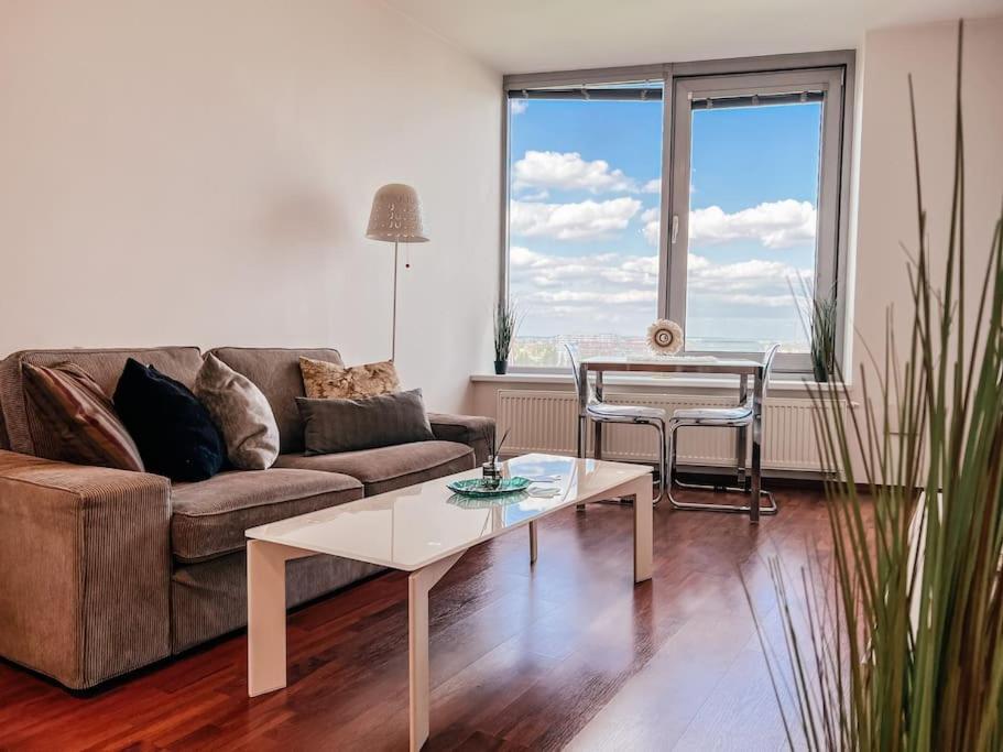 A Zen Getaway with garage parking view 4
