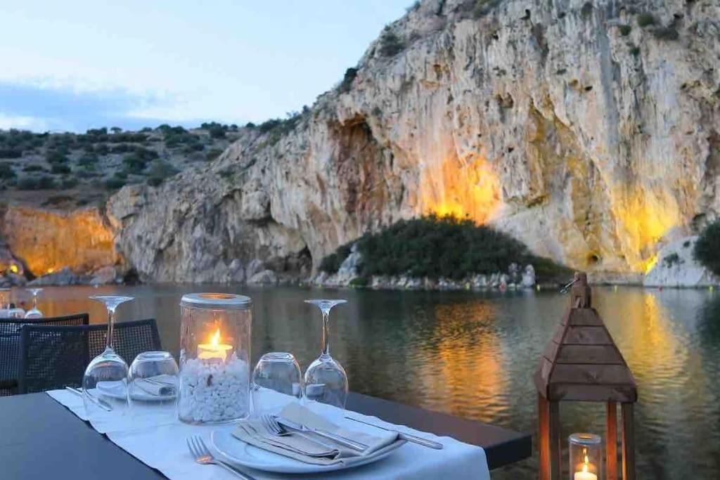 Seaside Beauty 5 min Vouliagmeni Beach