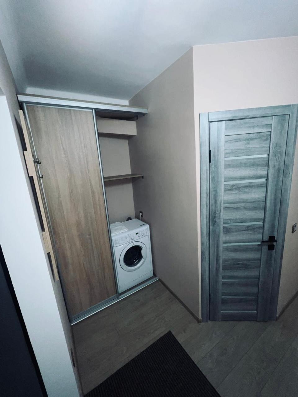 Photo 33