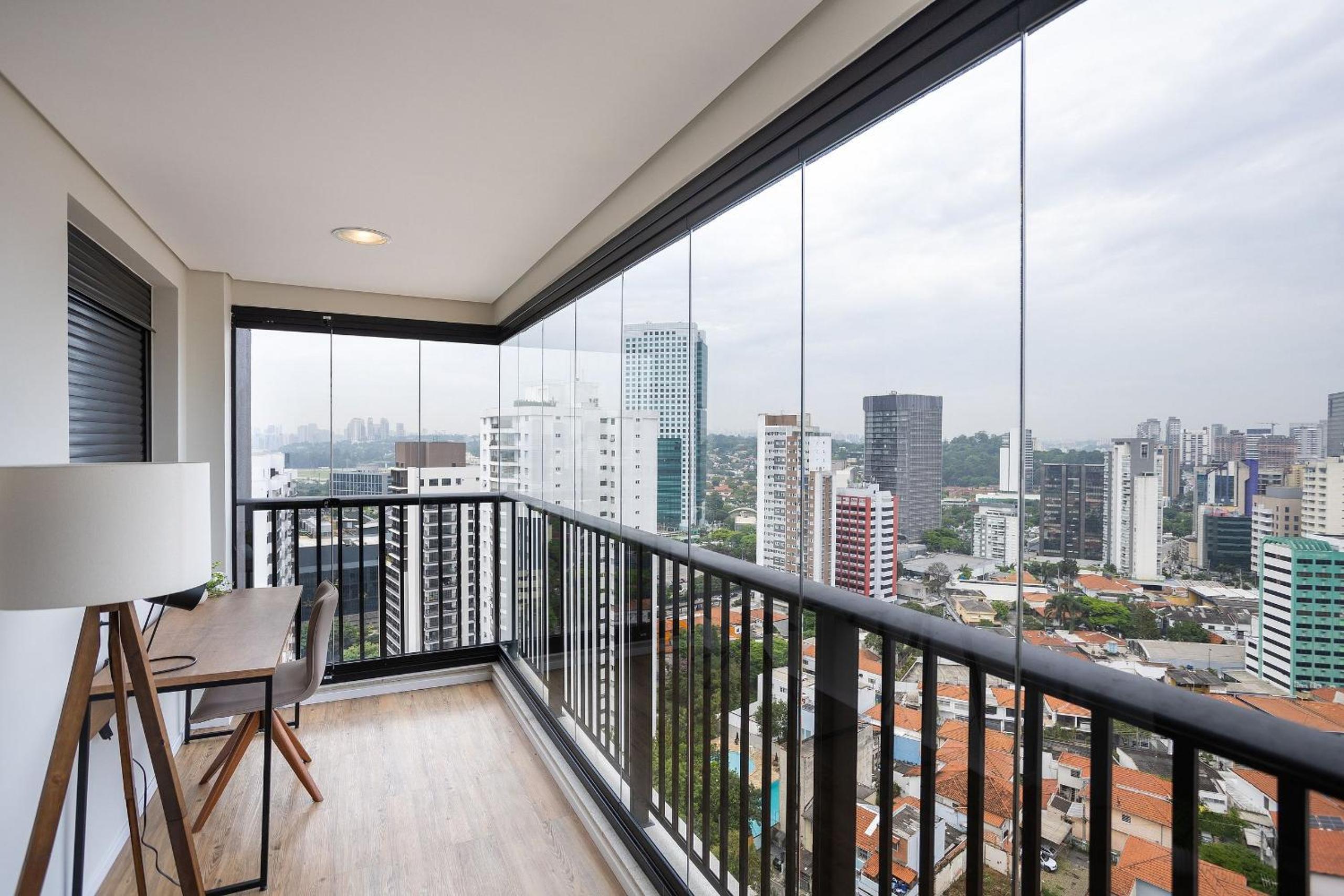 Expand Pinheiros