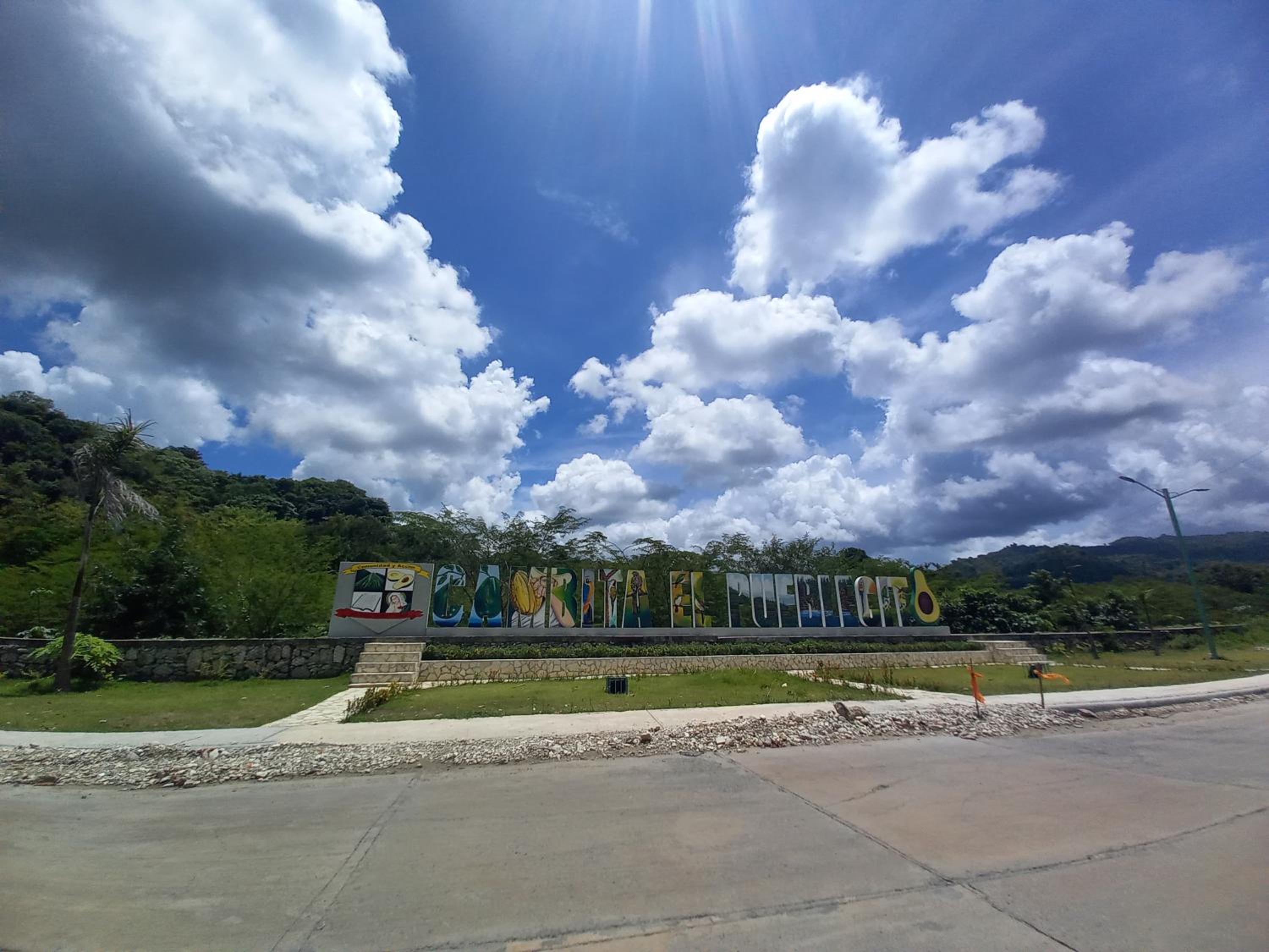 Complejo Villa Clara Junto al Río y Montañas by drvacationsrental