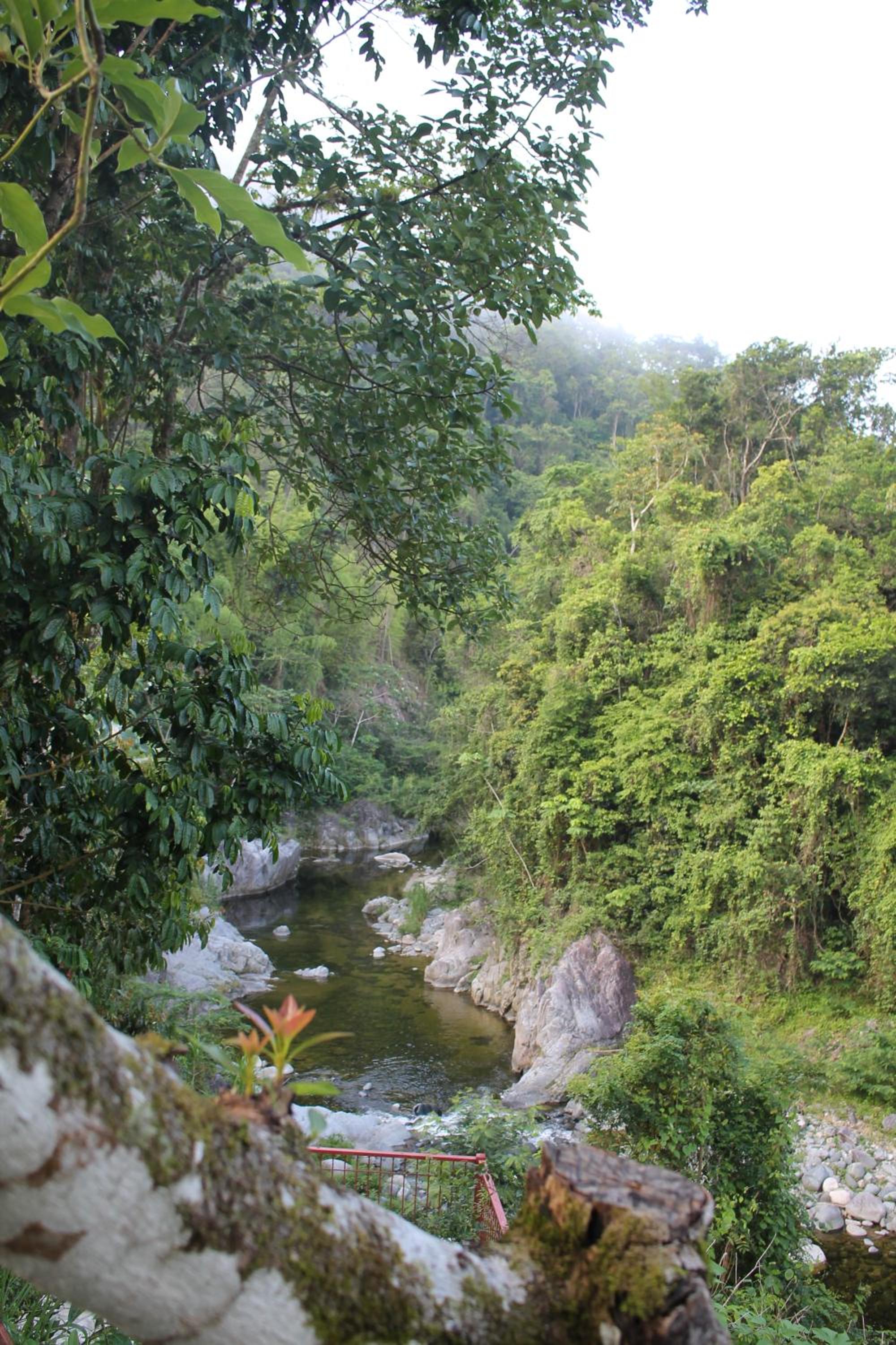 Complejo Villa Clara Junto al Río y Montañas by drvacationsrental