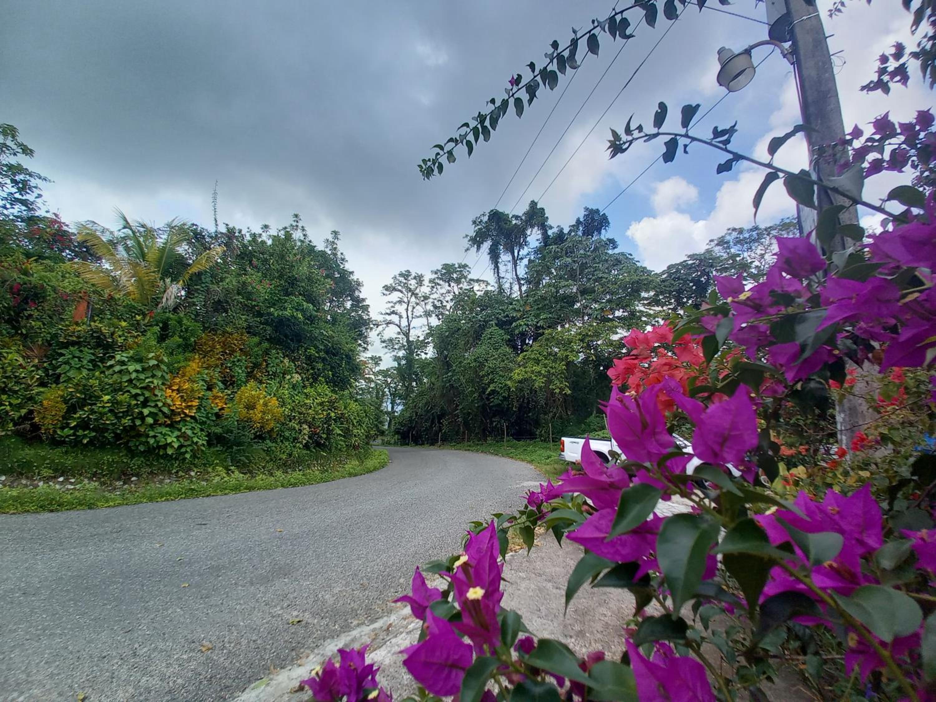 Complejo Villa Clara Junto al Río y Montañas by drvacationsrental