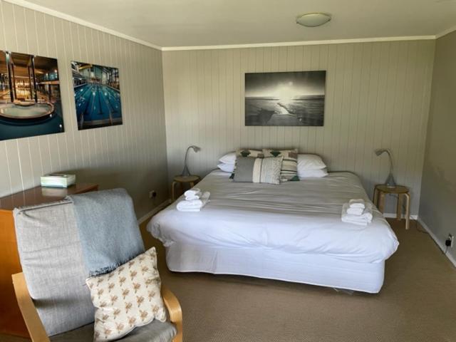 The Pacific Room, Tapeka Point view 5