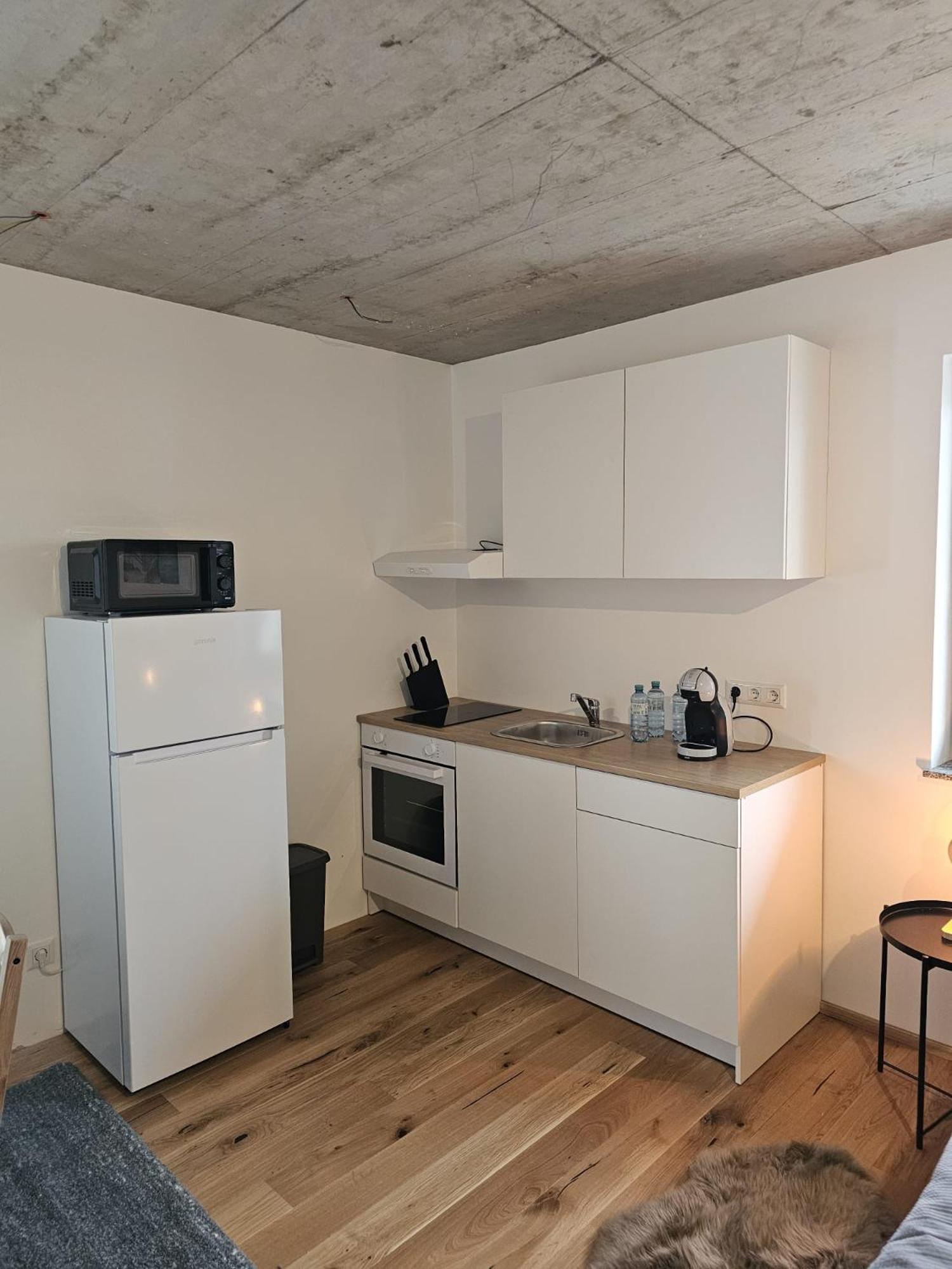 Hoch2 Apartment - Modern, komfortabel & 24h Self-Check-in mit Parkplatz