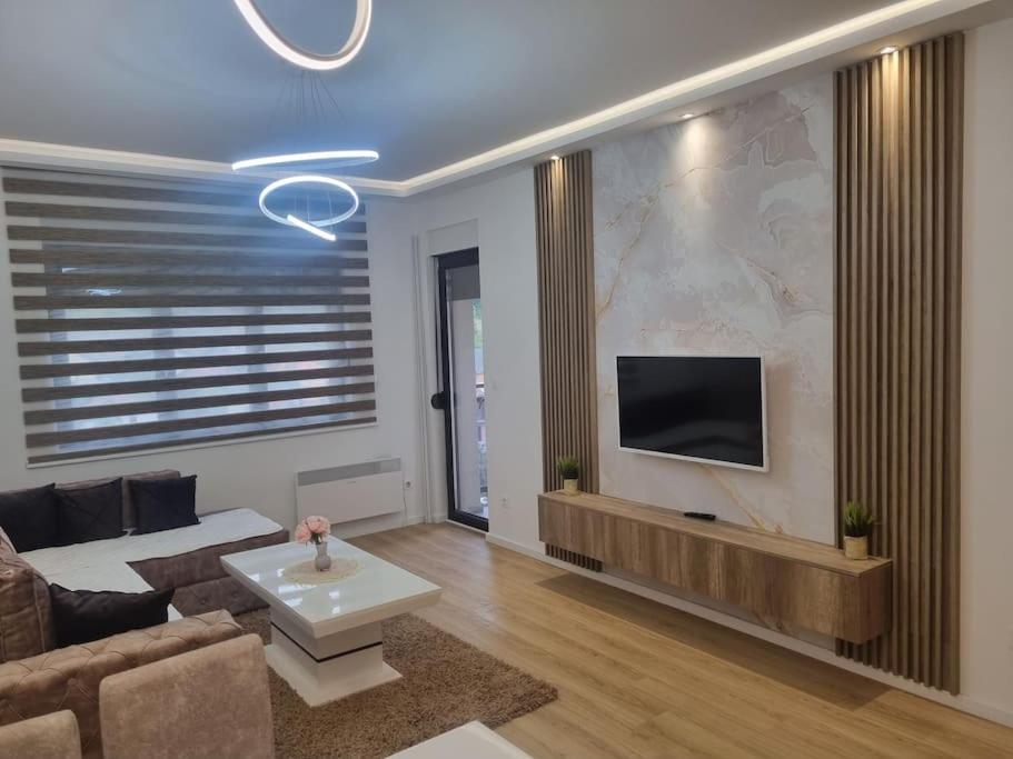 LA&RA lux apartment