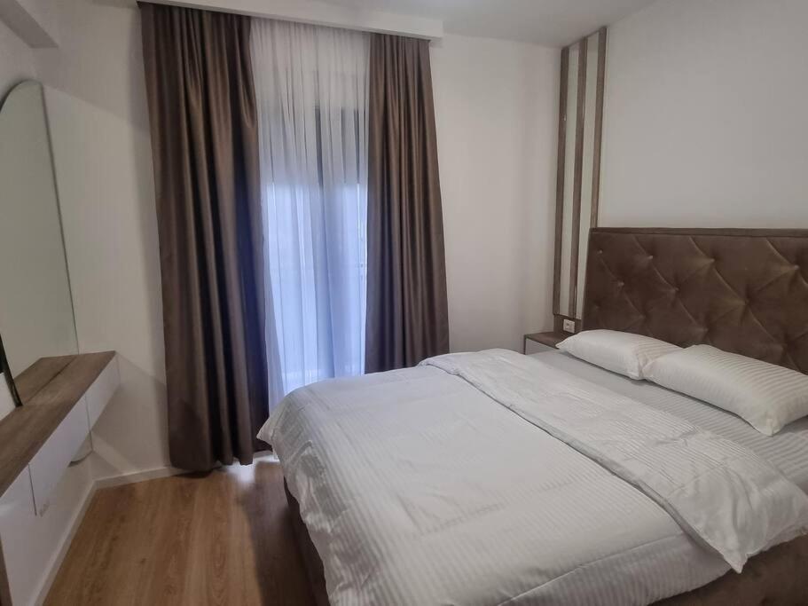 LA&RA lux apartment