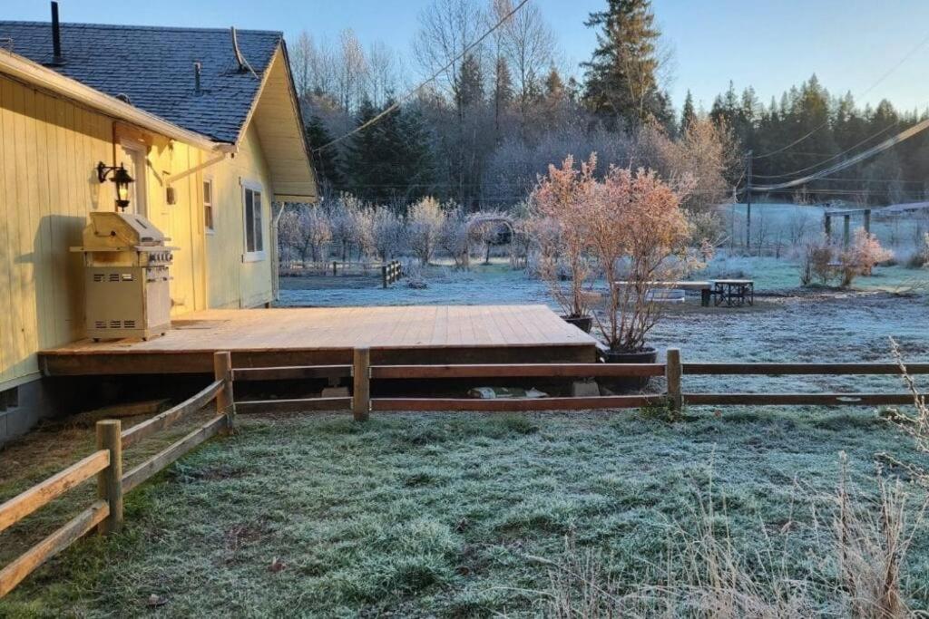 Centennial Trail Farmhouse view 3