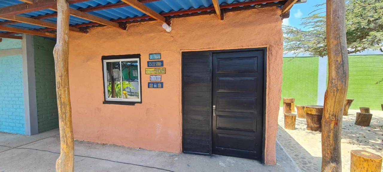 AURITACHON HOSTAL