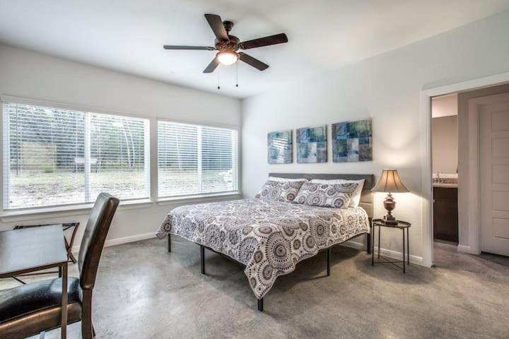 Spacious Lake Travis getaway with boat parking view 5