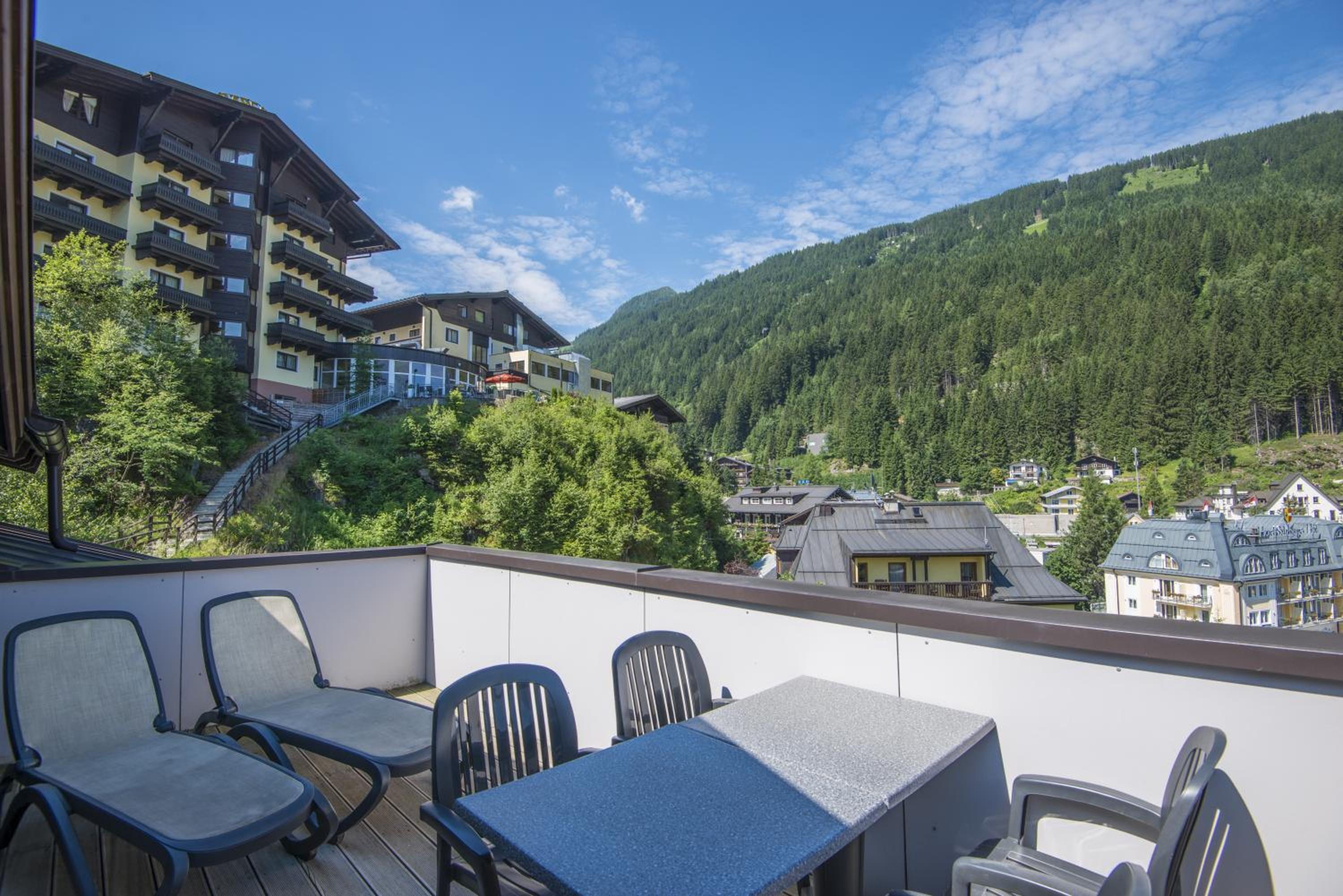 Alpenhof by AlpenTravel