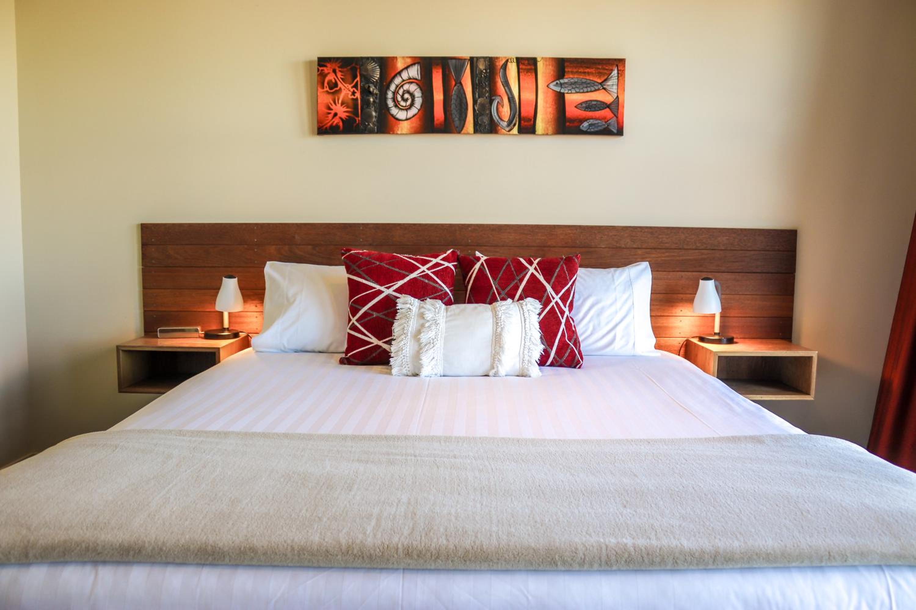 Coleraine Suites & Apartments