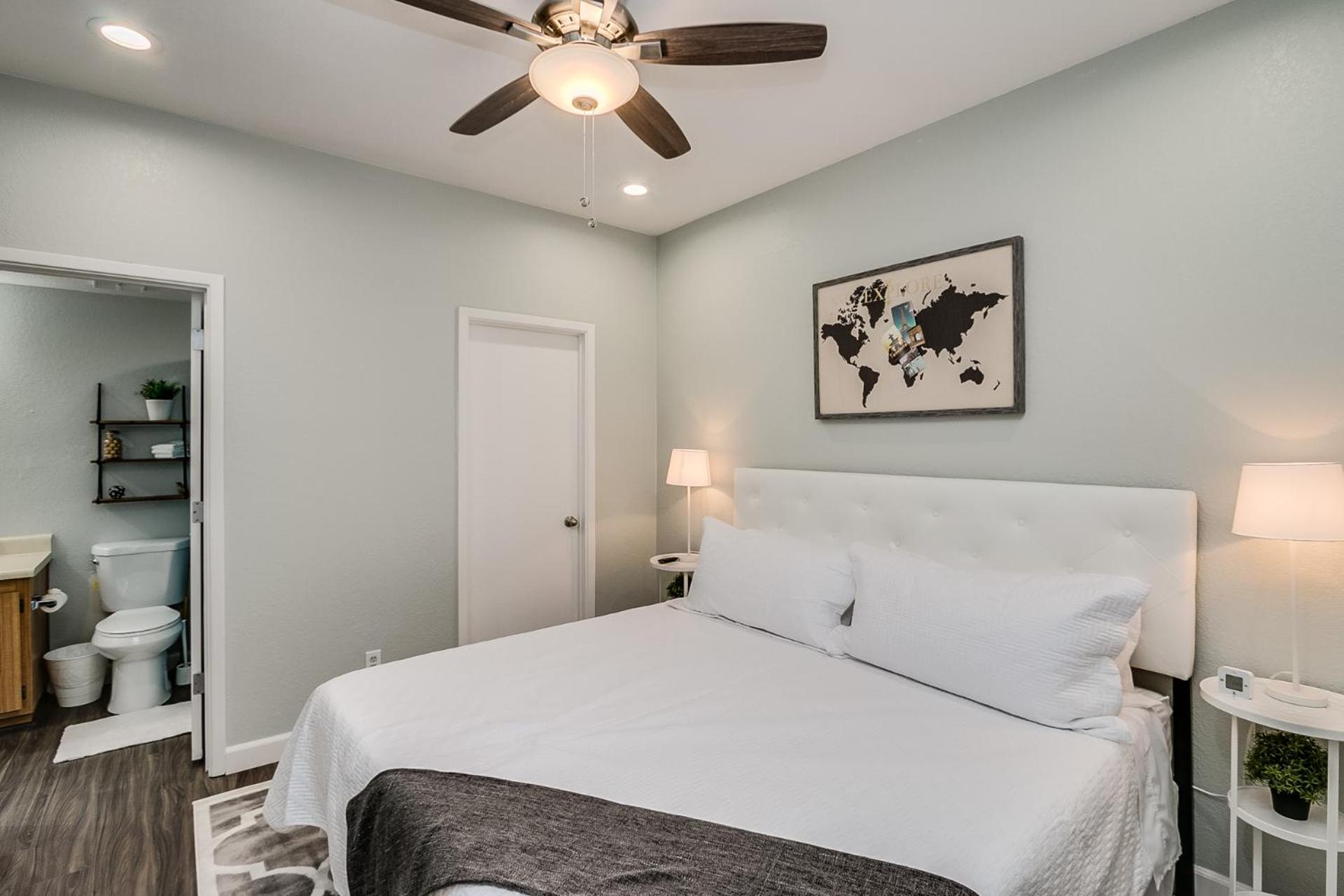 Heated Community Pool-Quiet Community-Top Flr Unit view 3