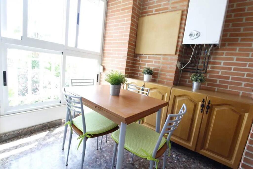 Playa Malvarrosa House