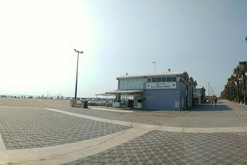 Playa Malvarrosa House