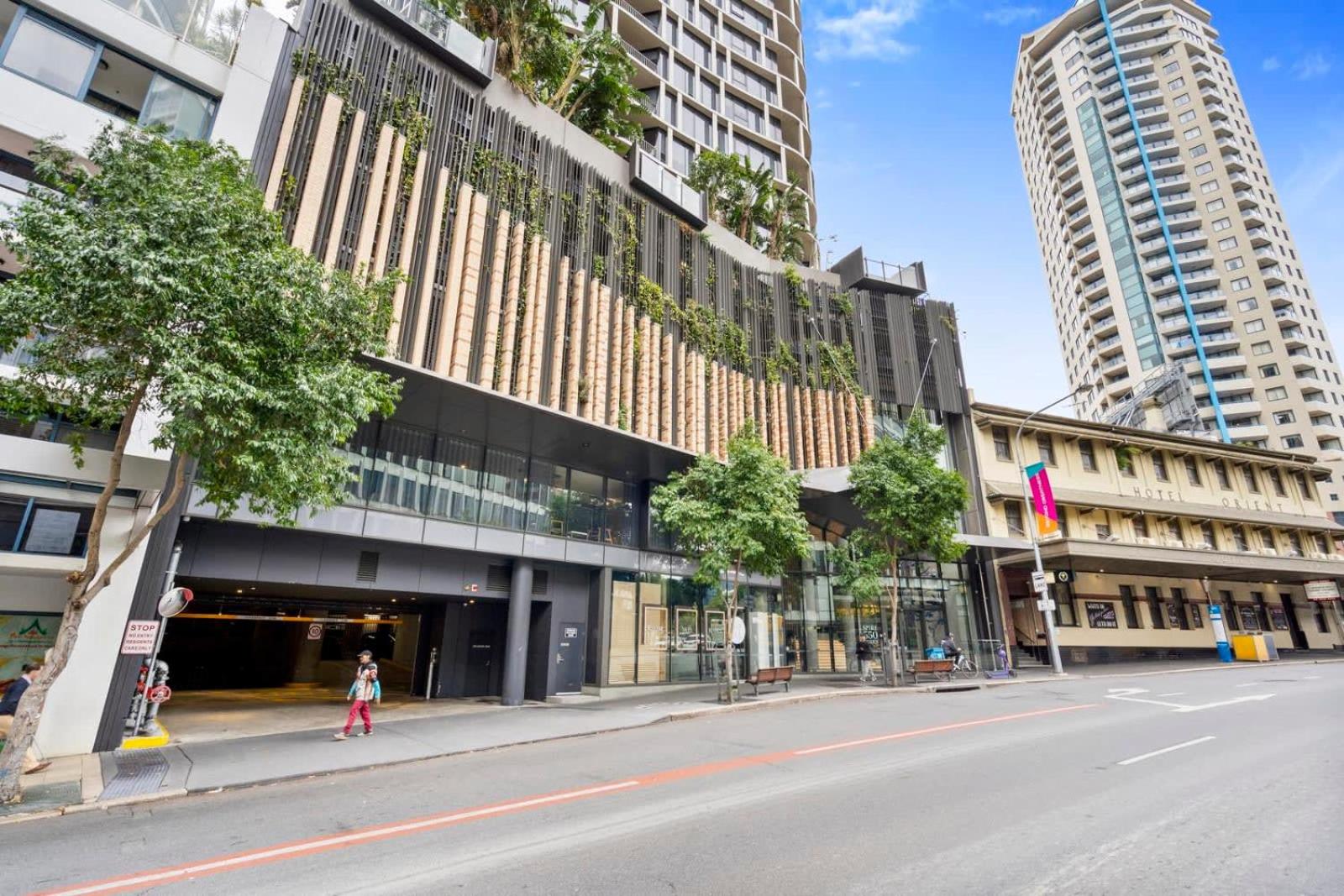 1 BR with Carpark - CBD Story Bridge Riverside