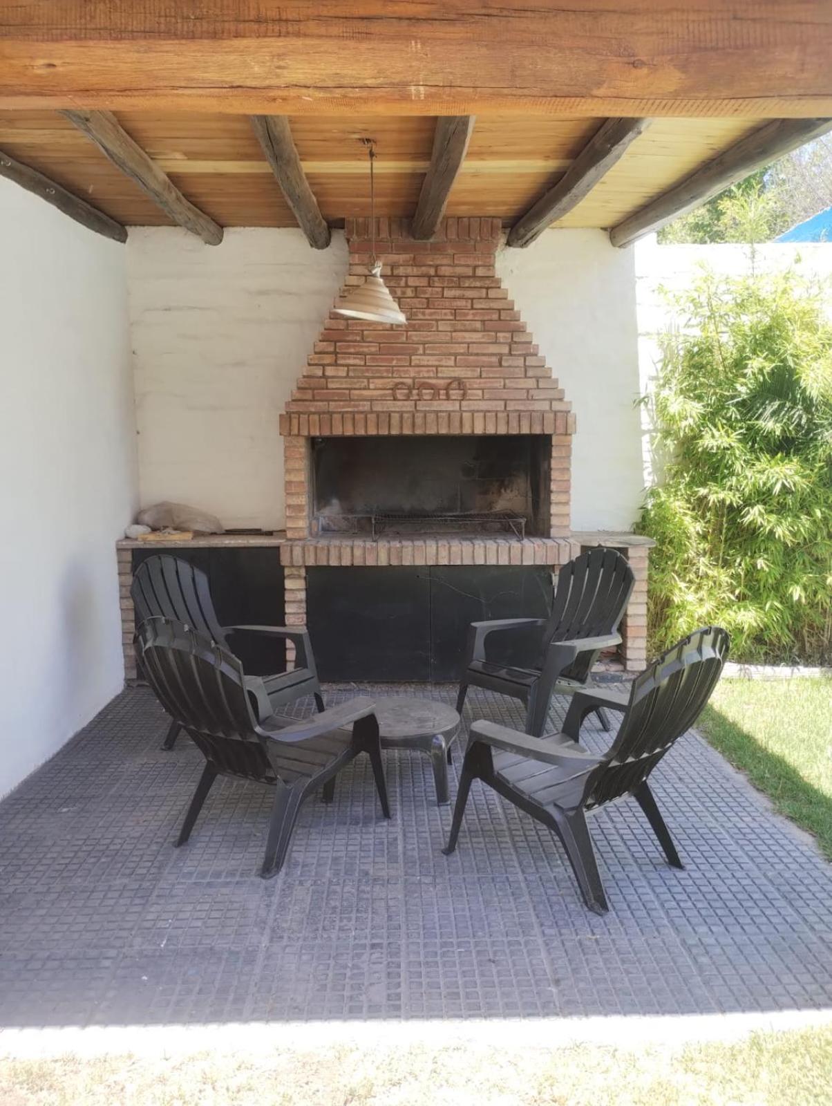 Casa residencial con pileta