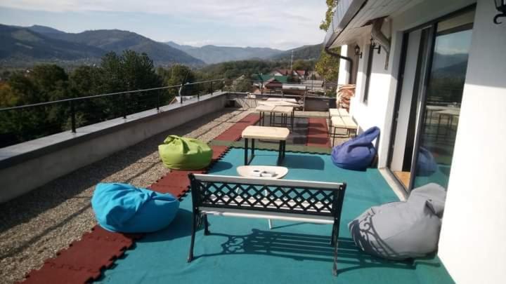 Casa Prieteniei - Apartament penthouse - terasa cu priveliste deosebita