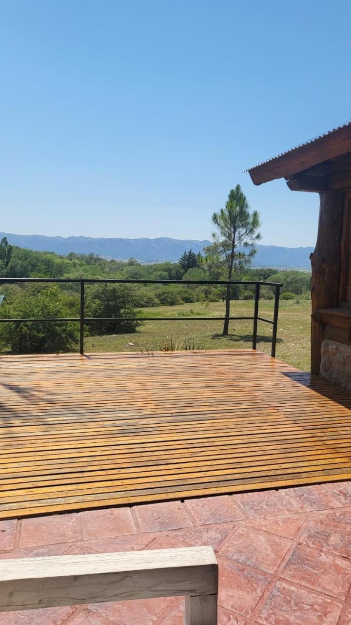 Cabañas Techo Azul LOS REARTES