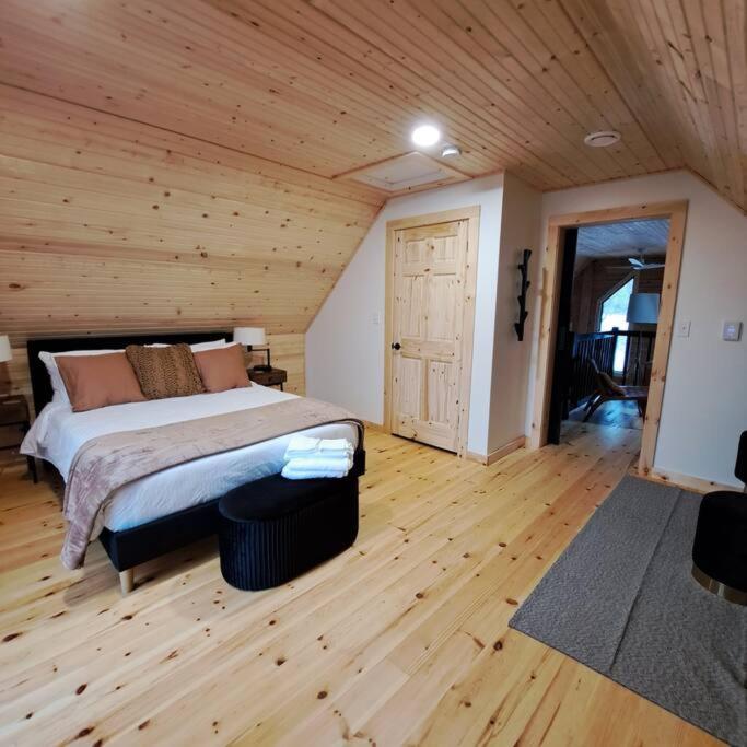 Islander Lodge - Lochaber Lake Lodges