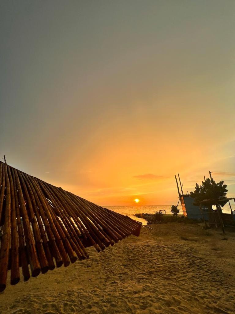 Hostel Beach House