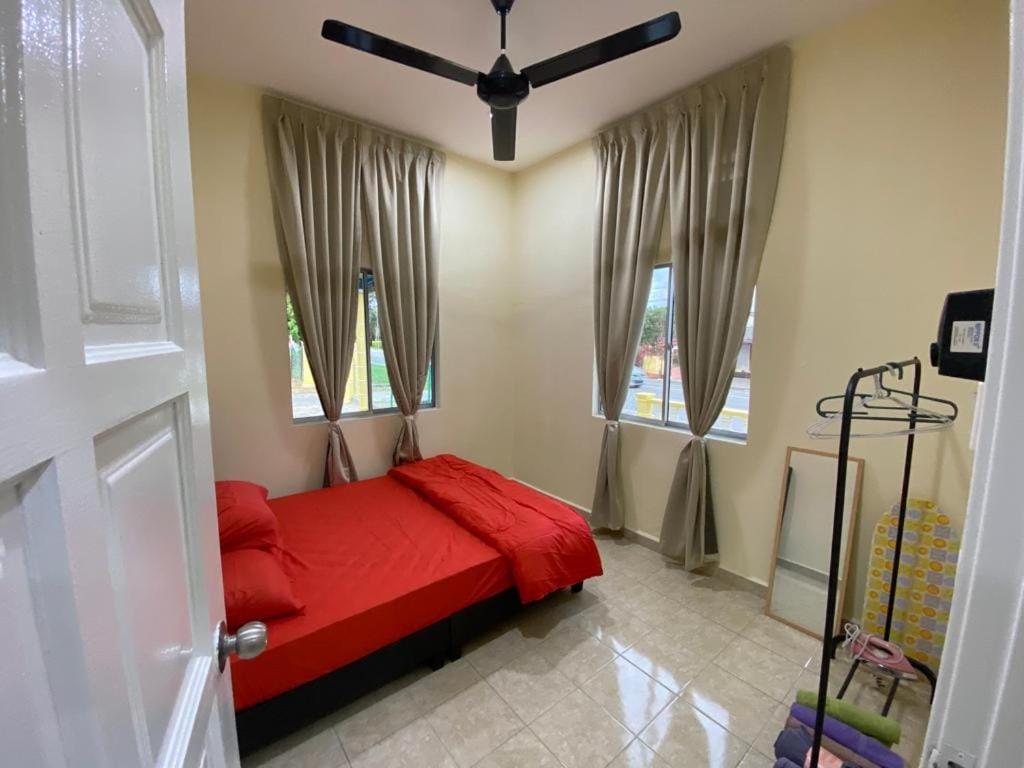 BARAKAH HOMESTAY