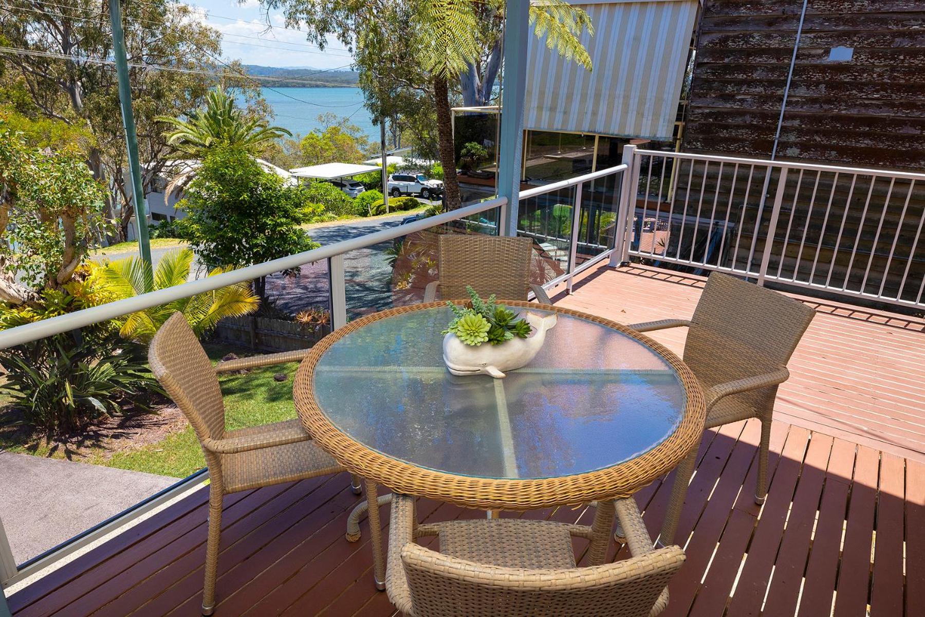 Lakeview Lodge