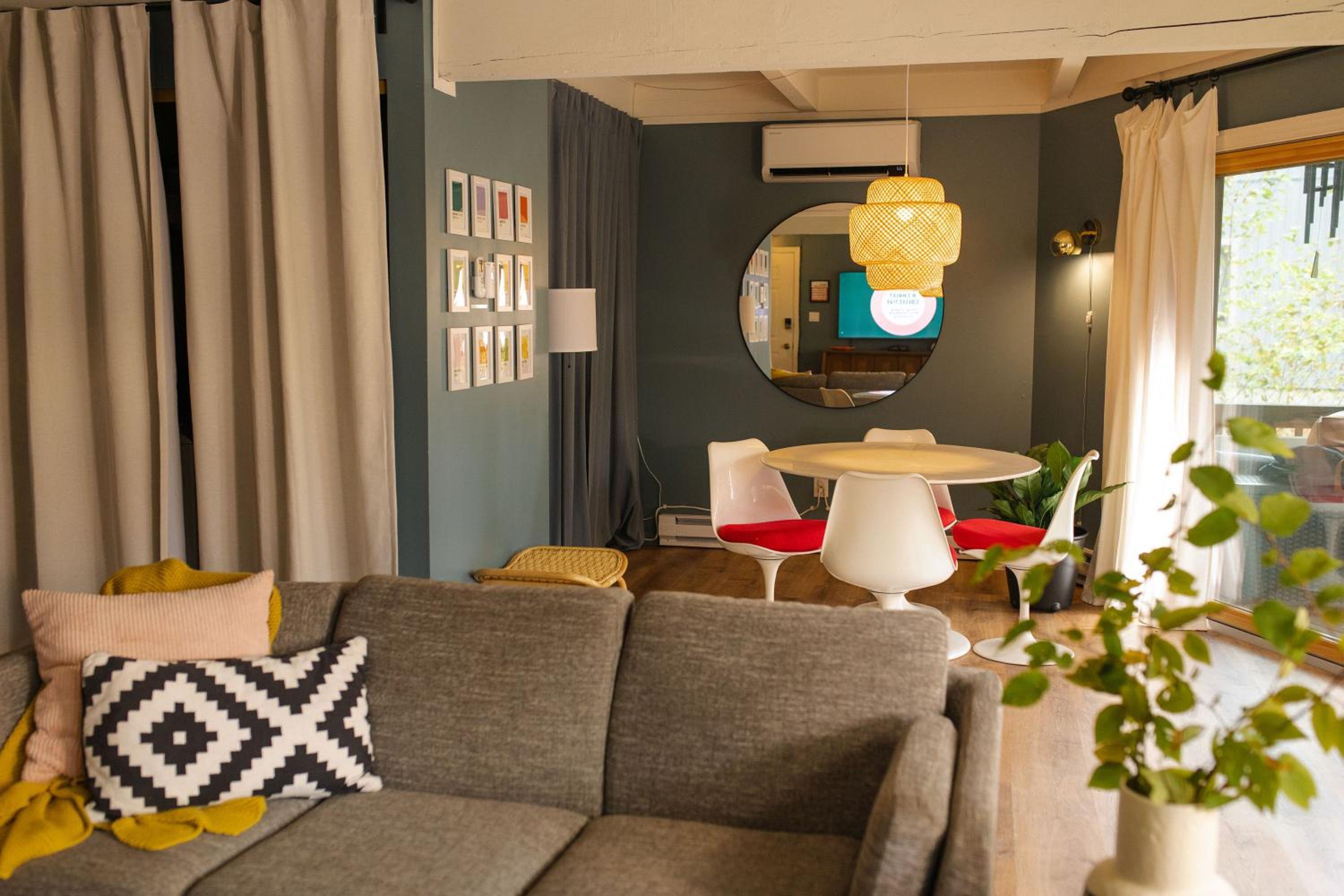 lounge