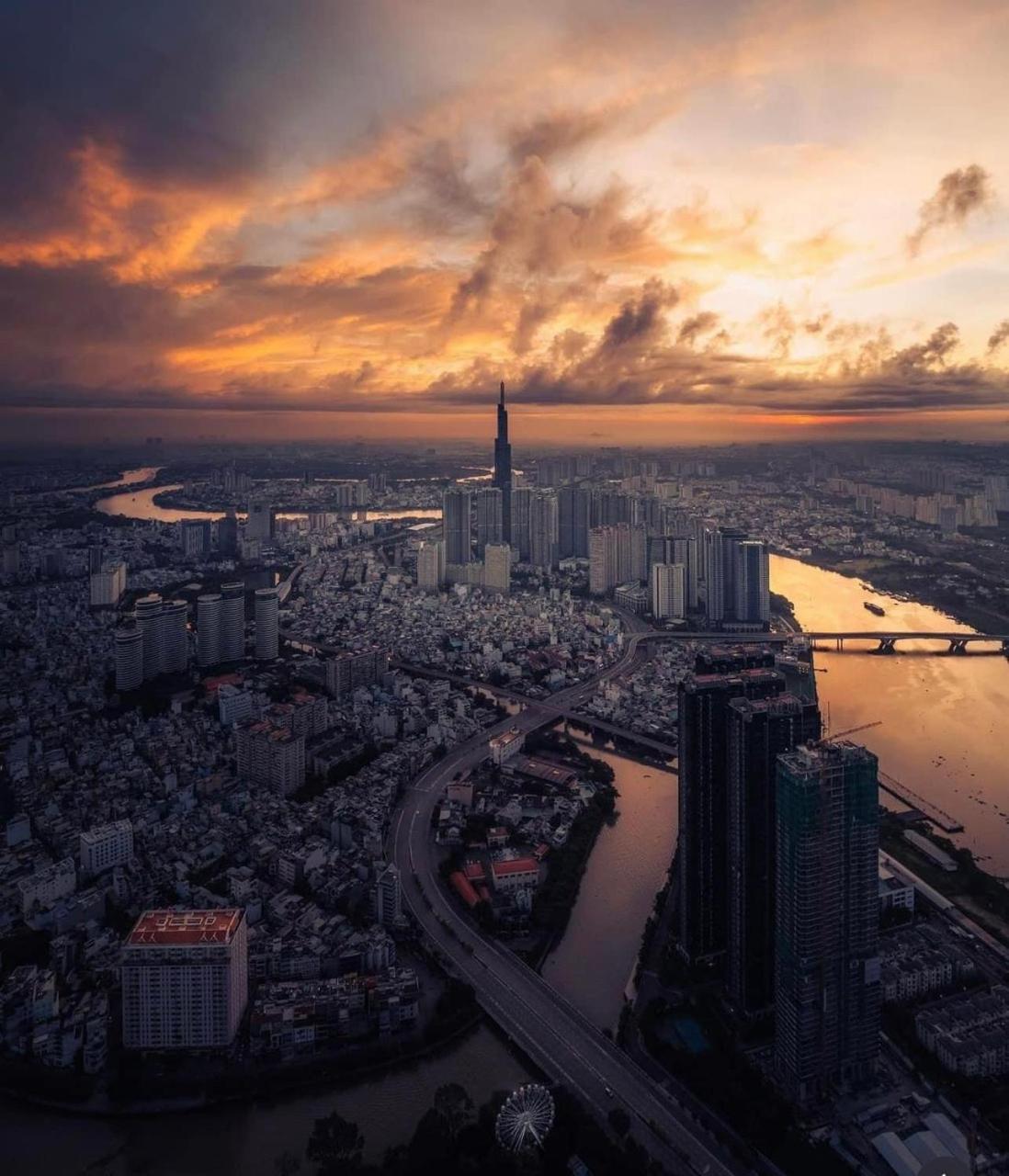 Vinhome central Park Luxary House At Landmark 81