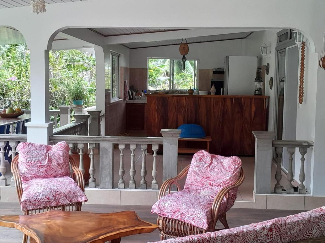 CHEZ VAIANA view 2