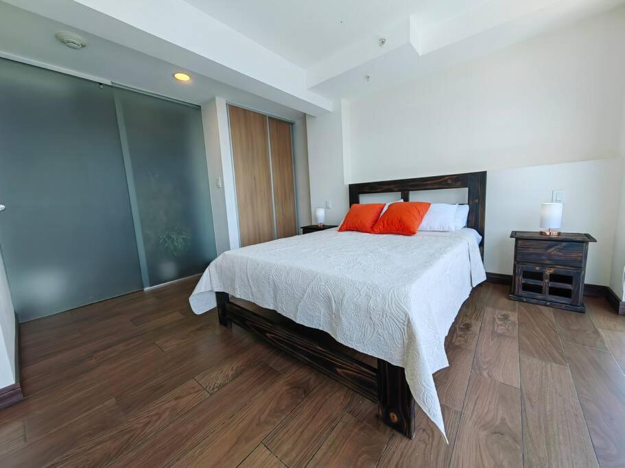 706 Torres Los Yoses Hermoso apartamento en Barrio Escalante con Parqueo