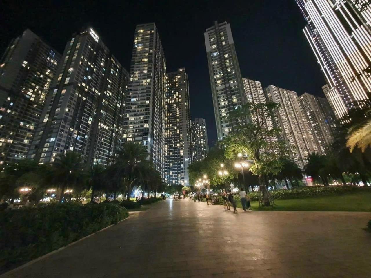 Vinhome central Park Classic At Landmark 81