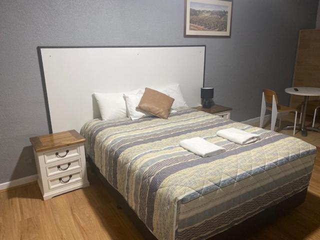 Tollgate Motel