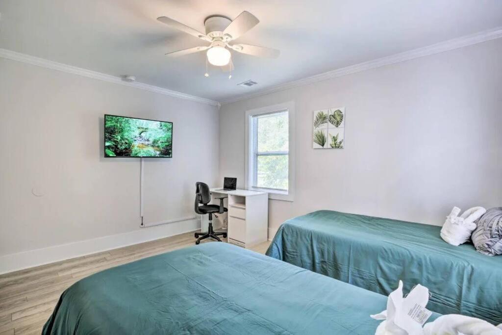 Opuluxe Chic Spacious Urban Oasis view 4