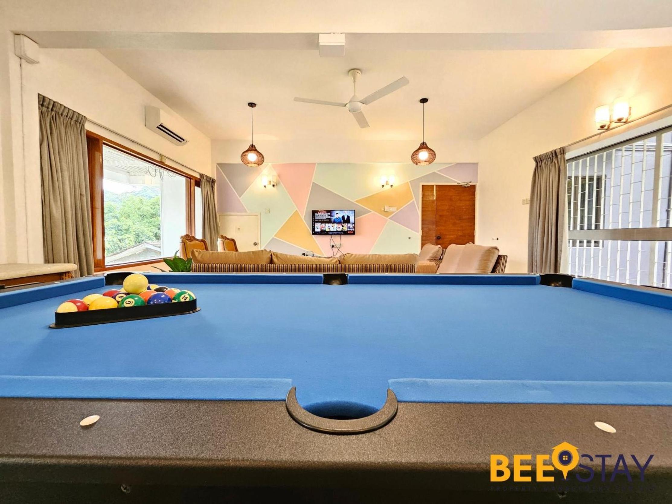 Bangsar Three Storey Luxury Landed House 19PAX