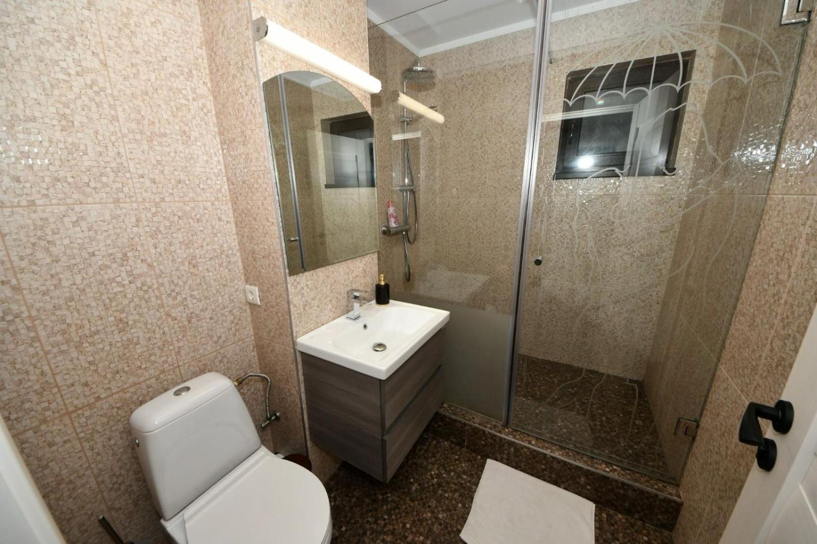 FLY - Regim Hotelier Galati view 5