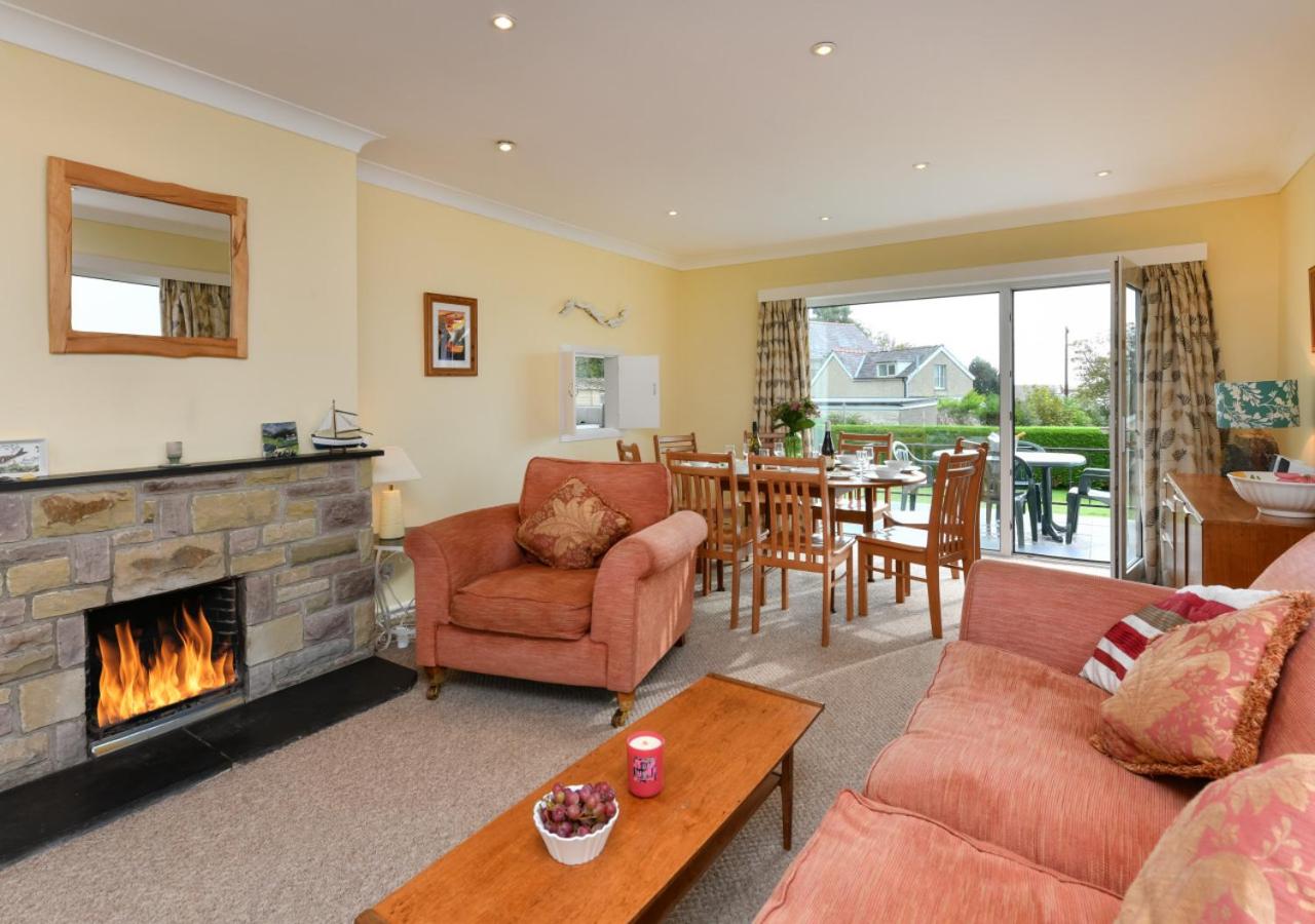 4 Bed in Abersoch oc-10llwy