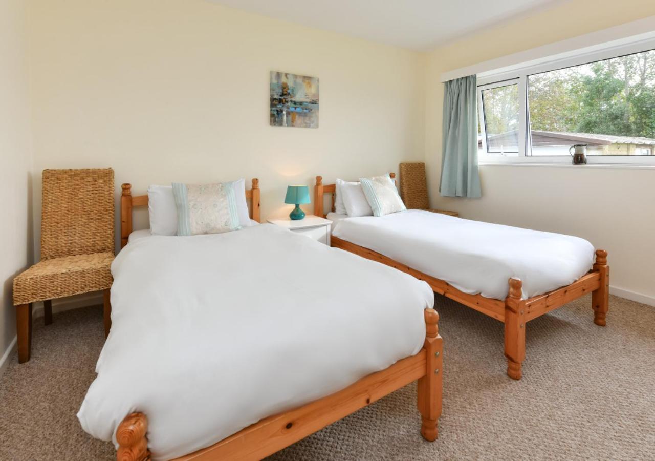 4 Bed in Abersoch oc-10llwy