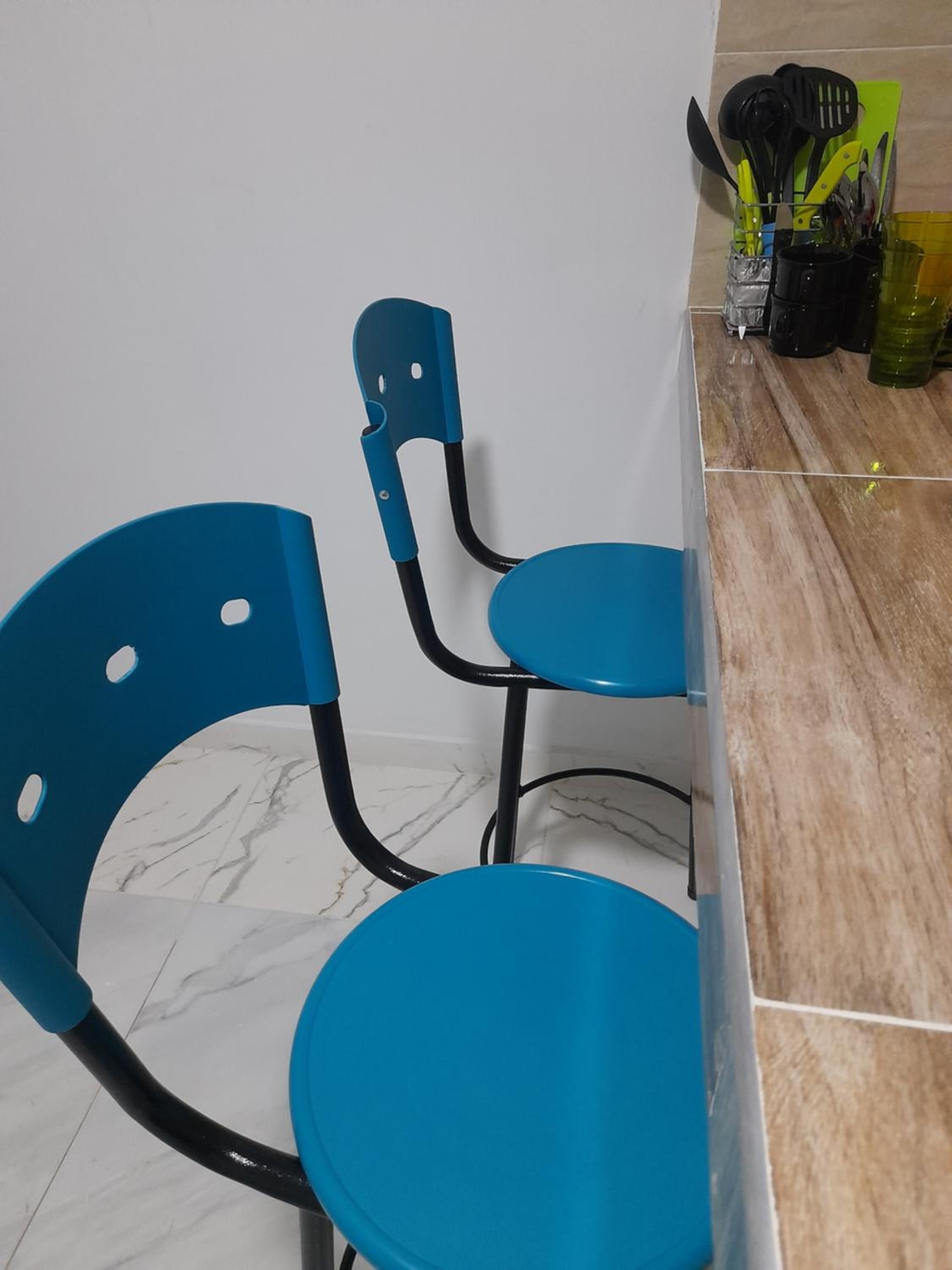 APARTA ESTUDIO PERLA ROJA