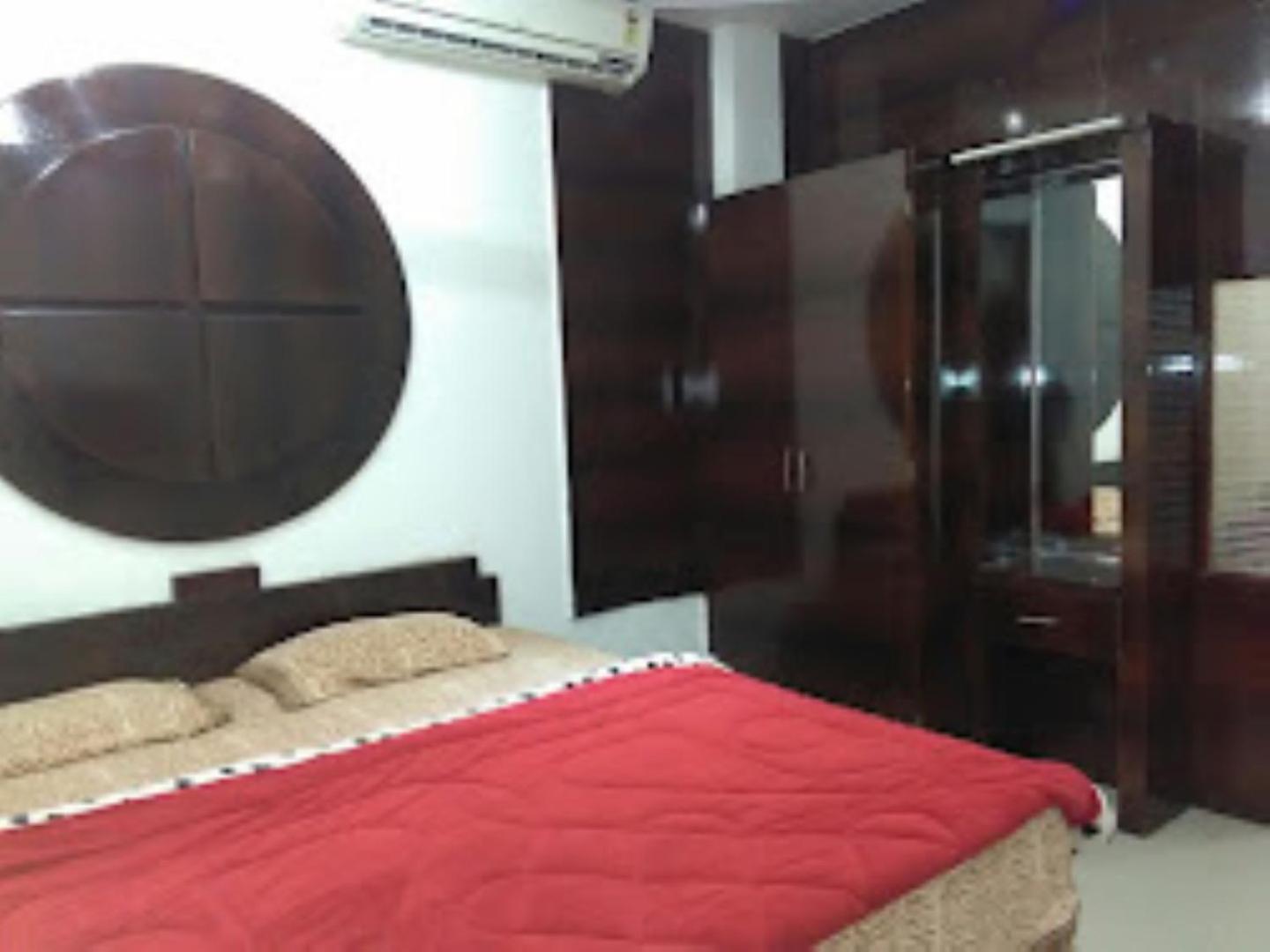 Hotel Govindam