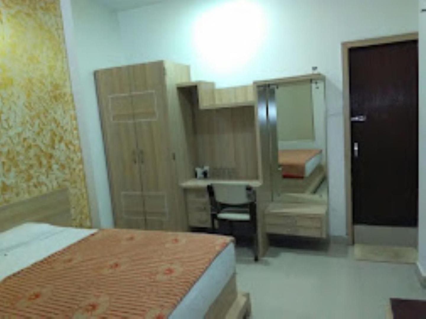 Hotel Govindam
