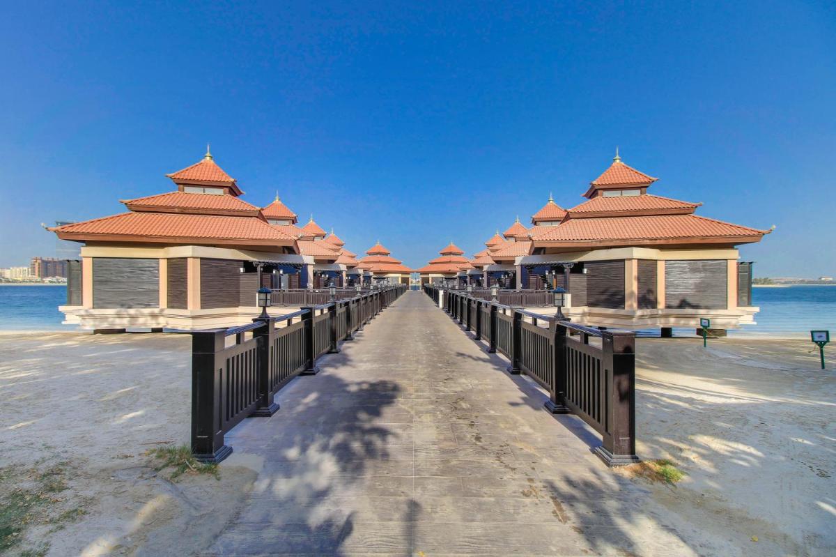 Luxe Getaways Royal Amwaj Palm Jumeirah Resort Apartment Holiday Home