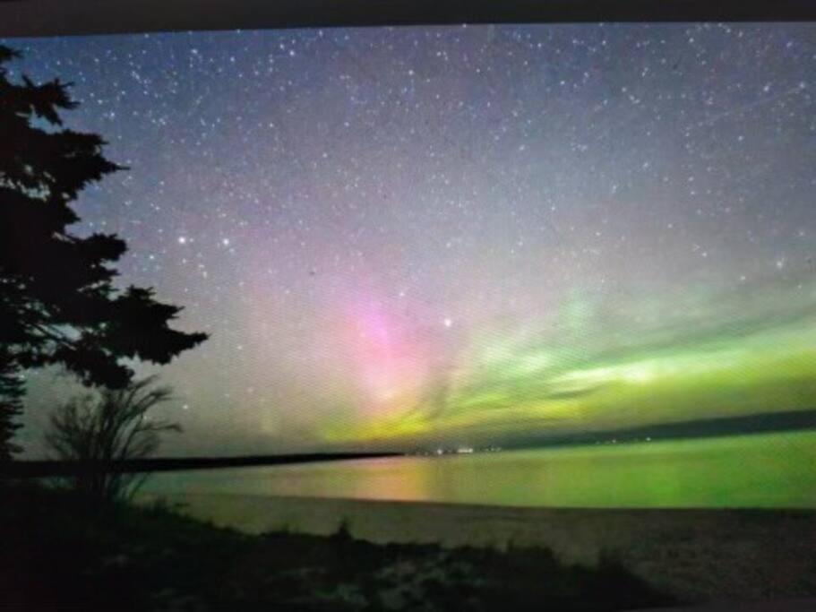 Lakefront Serenity view 4