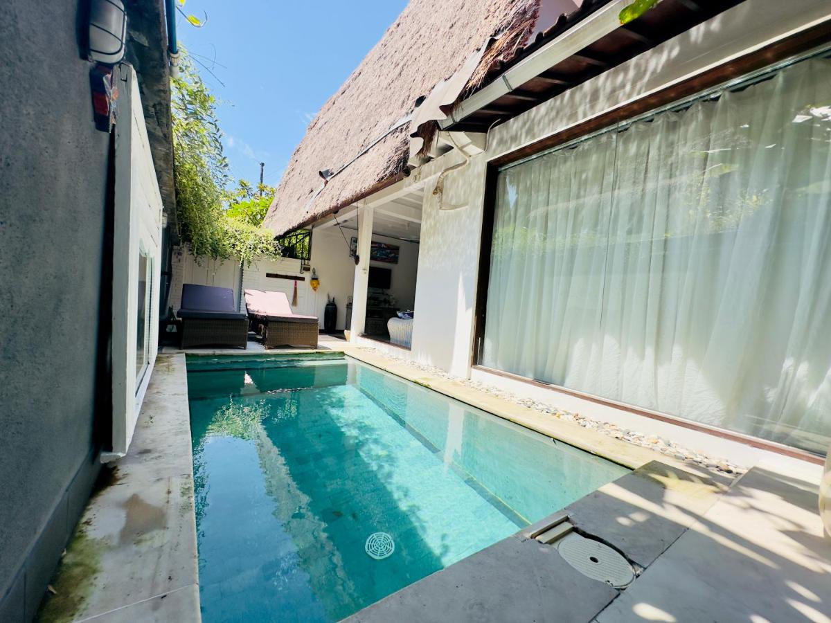 Tiga Kelapa Villa Legian