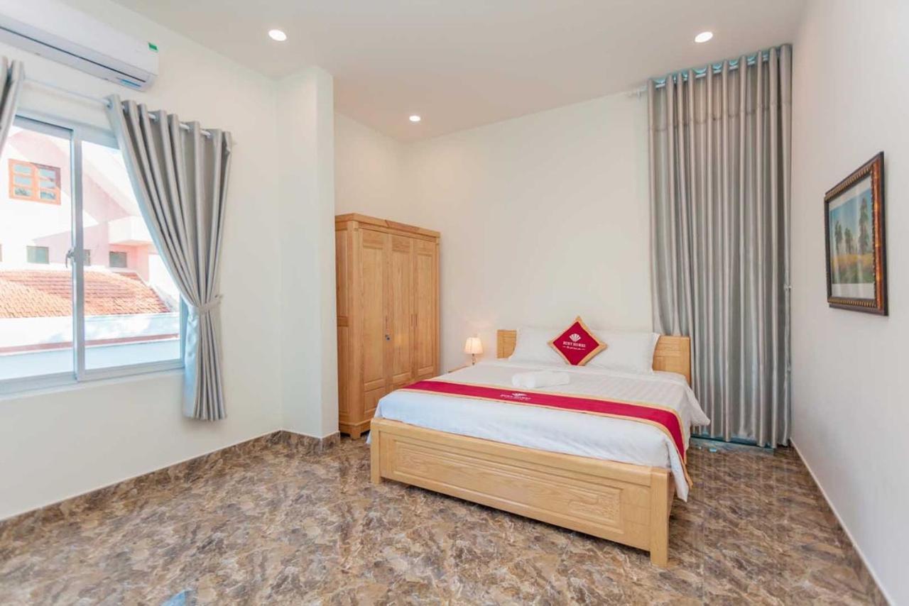 Villa 5 Lạc Long Quân - Bãi Sau