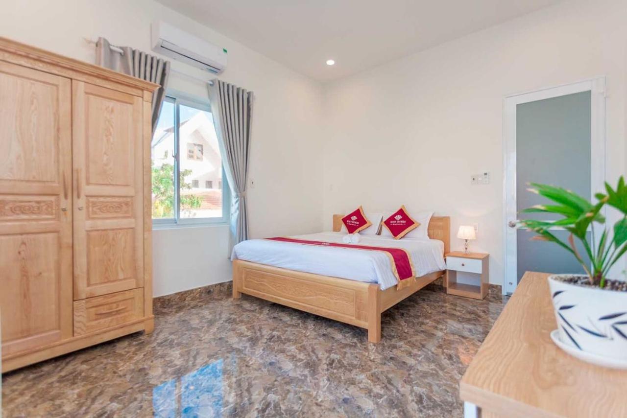 Villa 5 Lạc Long Quân - Bãi Sau