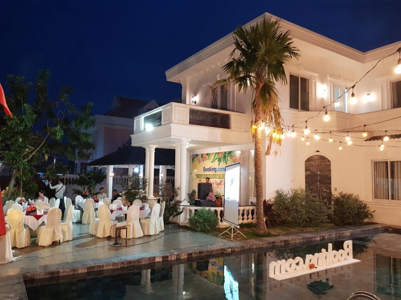 Villa 5 Lạc Long Quân - Bãi Sau